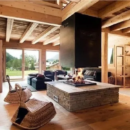 Ferienhaus Grande Proche De L'arret De Bus/sauna/home Cinema